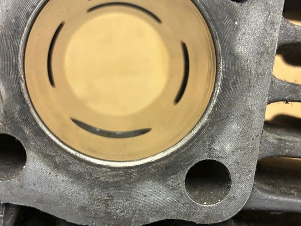 Cilinder met zuiger 15.73.85